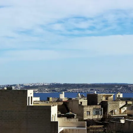 Ta Noa Art Bed and Breakfast Għajnsielem